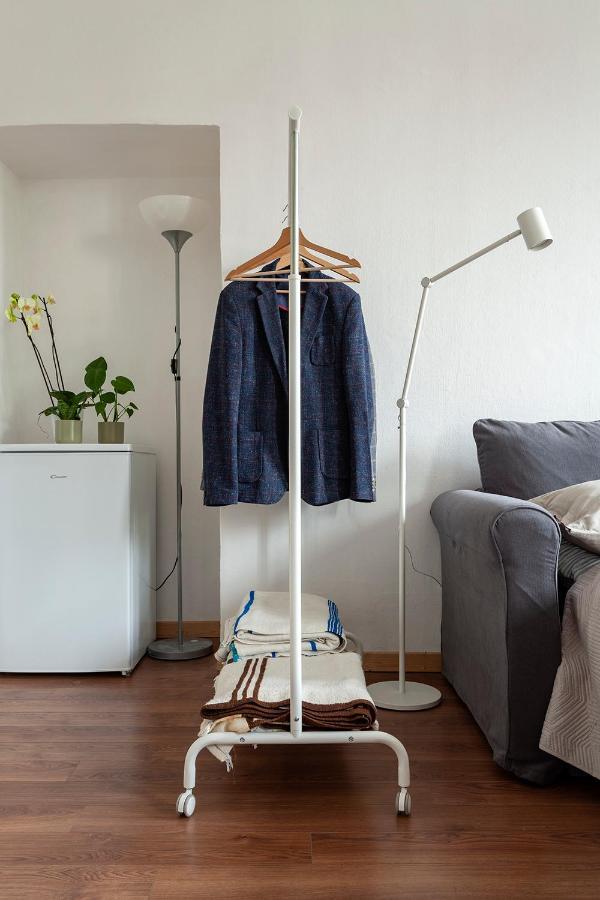 A Central Quiet Sunny Studio In 韦尔巴尼亚 外观 照片